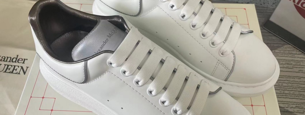 Alexander McQueen Sneaker White Grey Kickbulk Sneaker shoes camera photos reviews