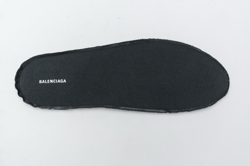 Balenciaga Track 2 Sneaker Black White 570391w2gn31090 20 - www.kickbulk.org