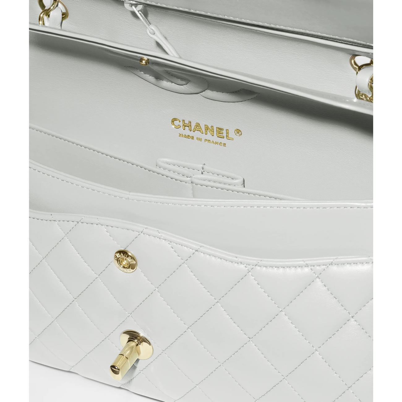 Chanel Classic Handbag 23 - www.kickbulk.org