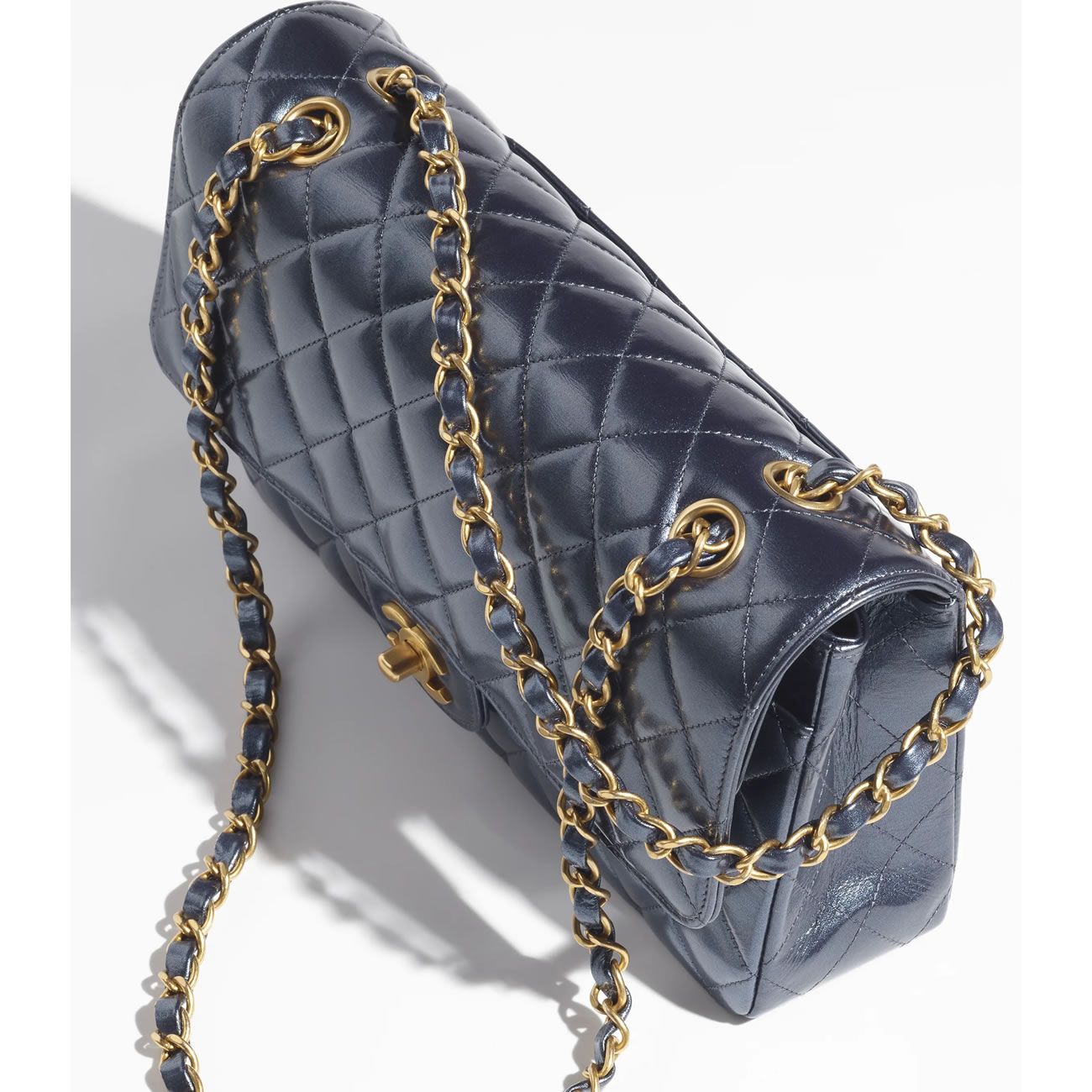 Chanel Classic Handbag 38 - www.kickbulk.org