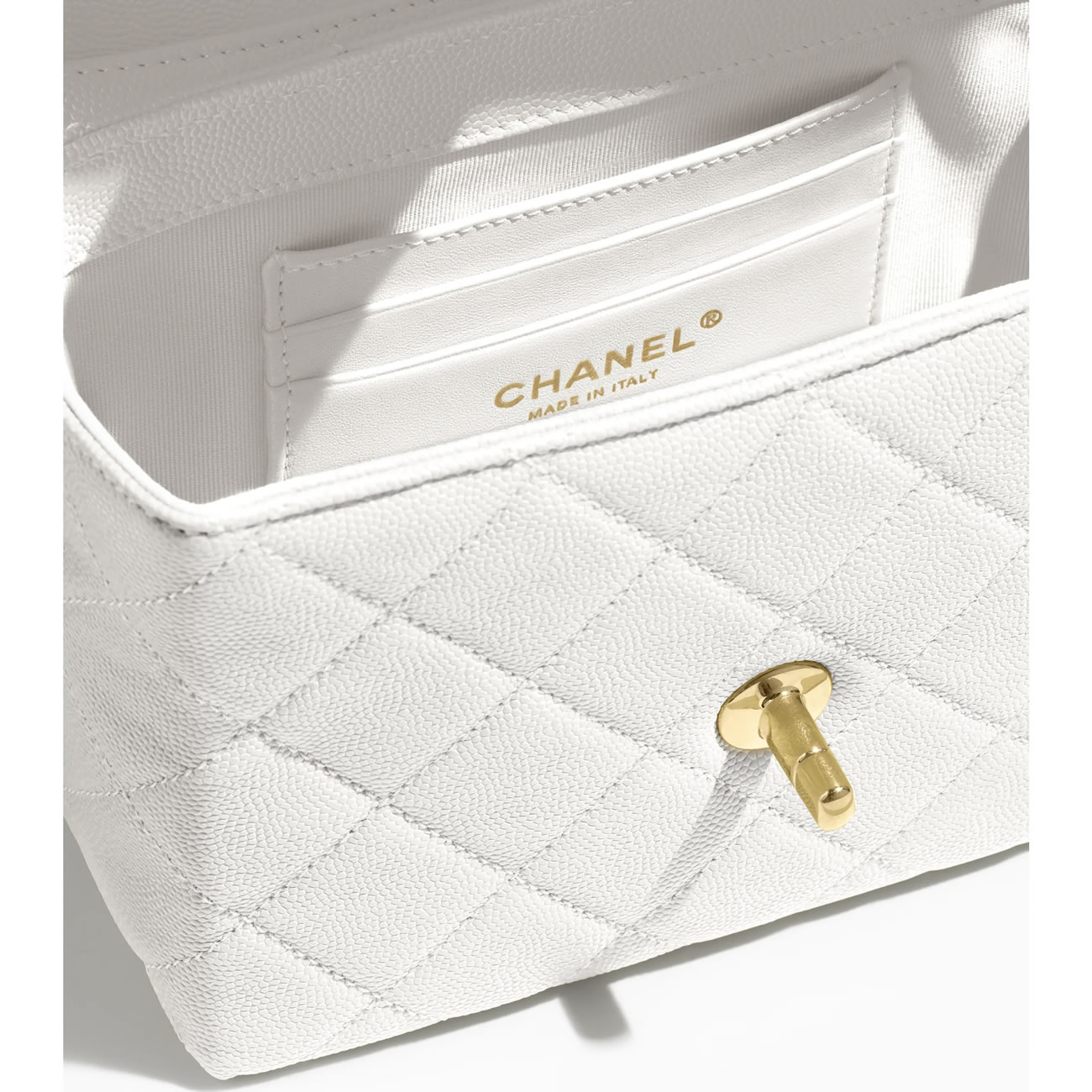 Chanel Small Vanity Case 33 - www.kickbulk.org