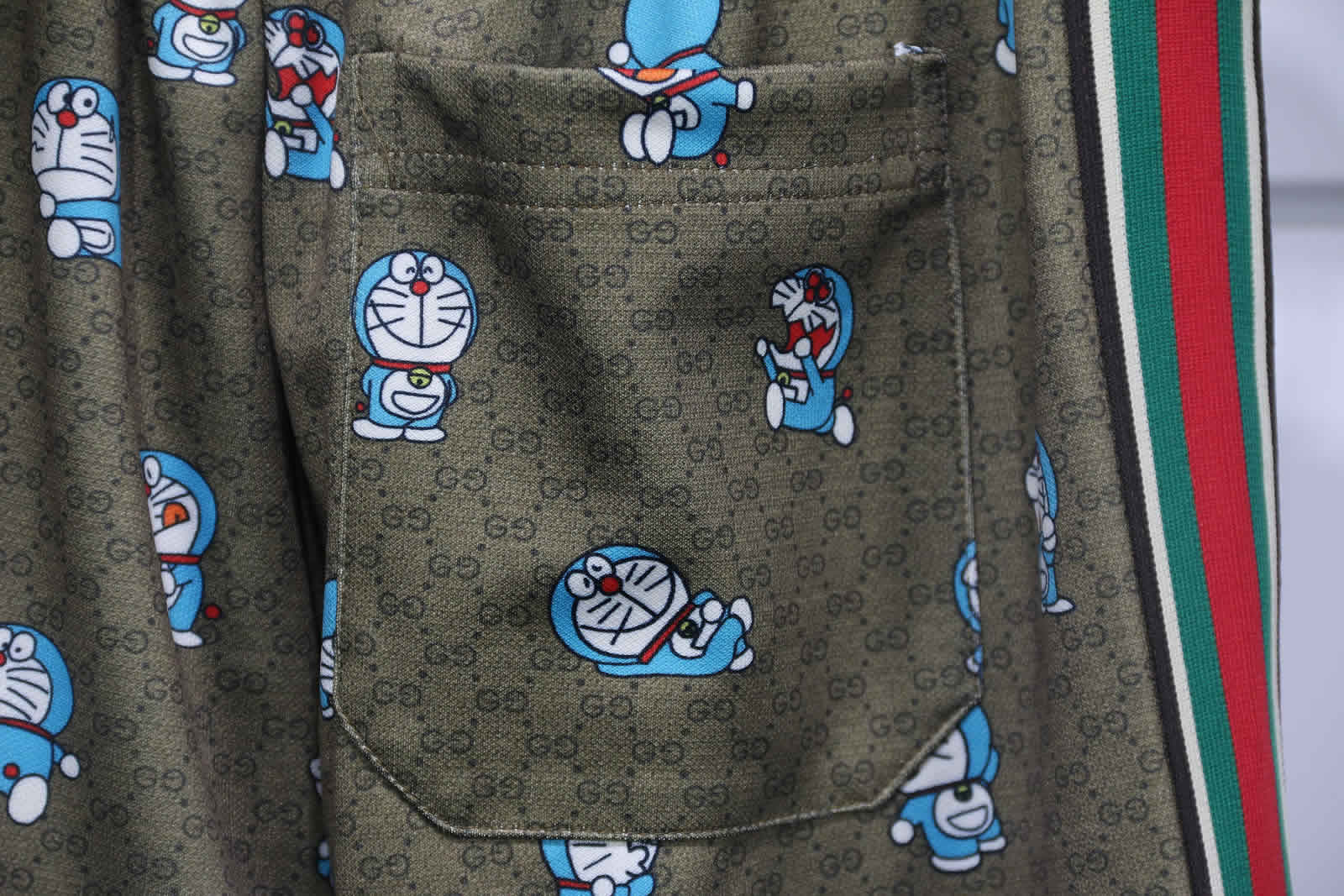 Gucci Doraemon Shorts 2021 10 - www.kickbulk.org