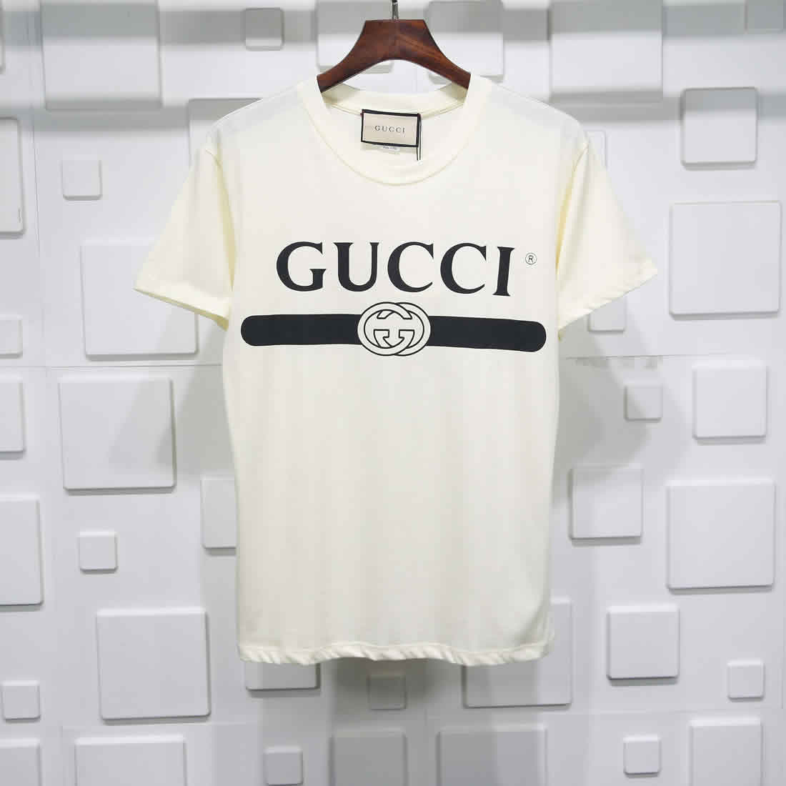 Gucci Black White Crossbar T Shirt Printing Pure Cotton 5 - www.kickbulk.org