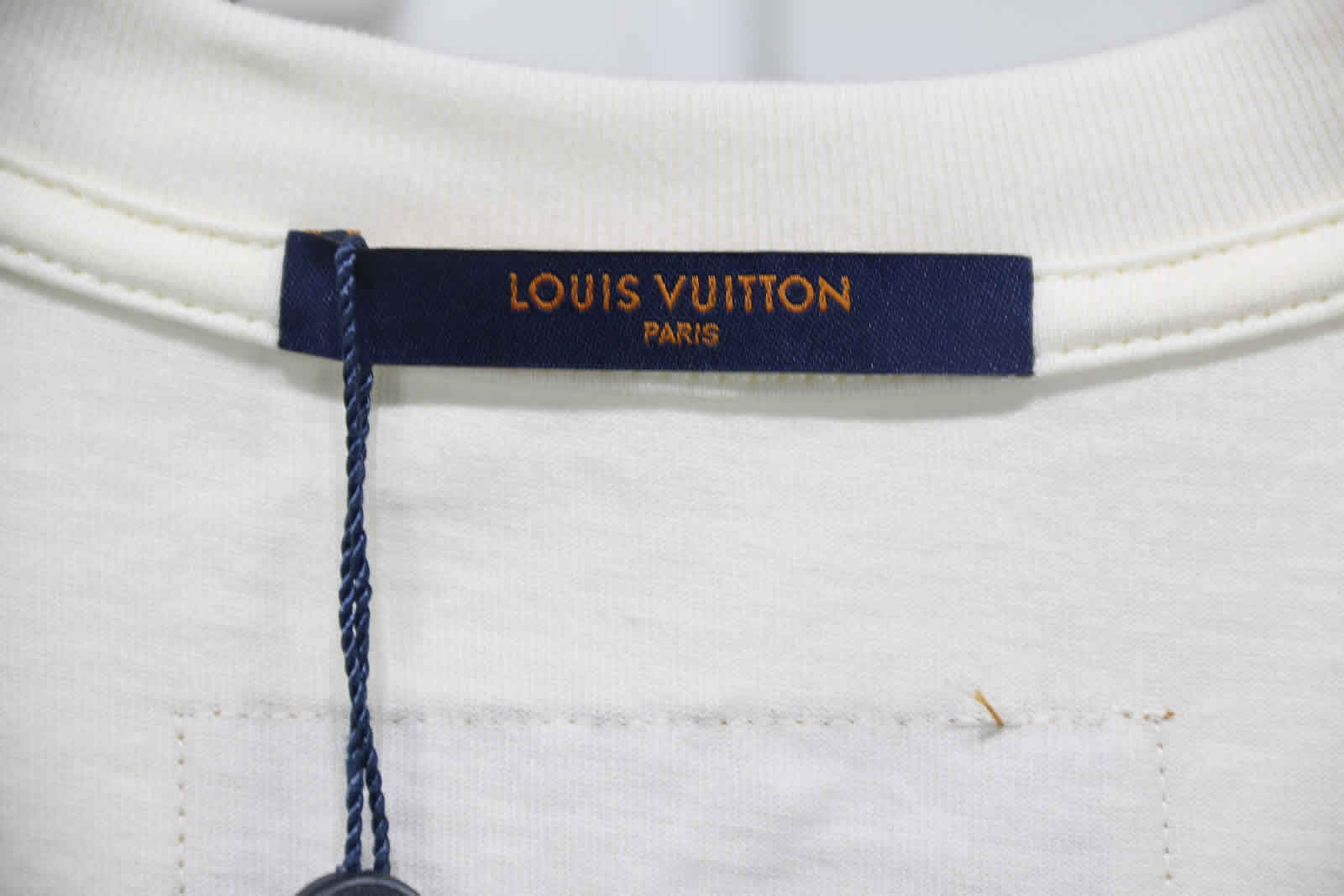 Louis Vuitton Catwalk T Shirt 2021 26 - www.kickbulk.org