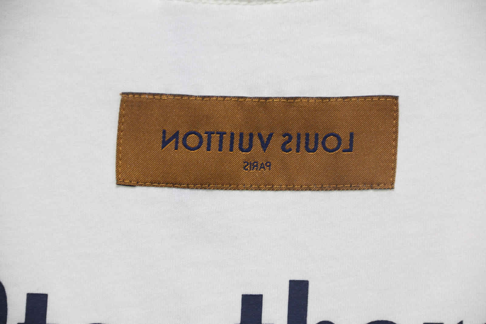 Louis Vuitton Catwalk T Shirt 2021 27 - www.kickbulk.org