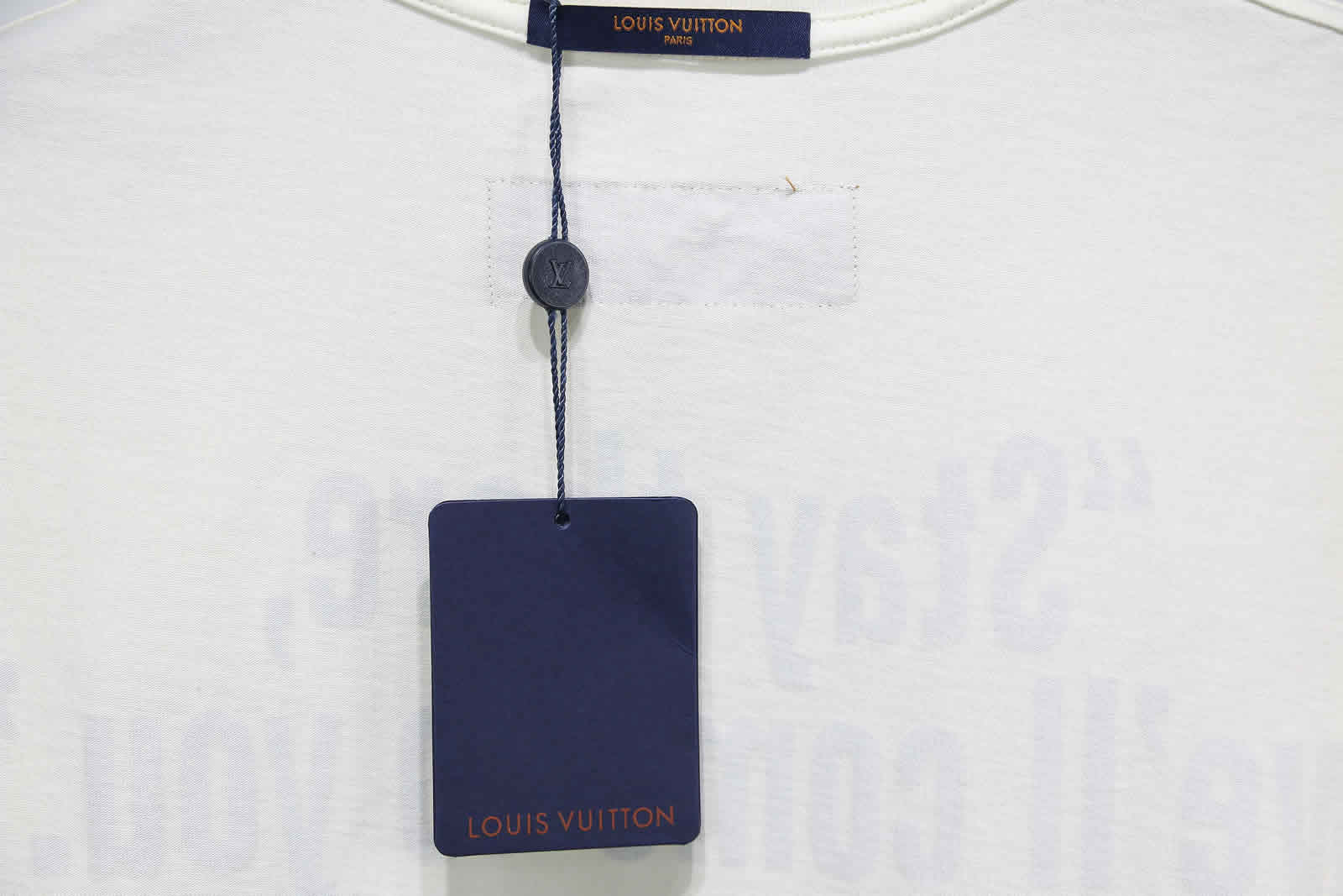 Louis Vuitton Catwalk T Shirt 2021 30 - www.kickbulk.org