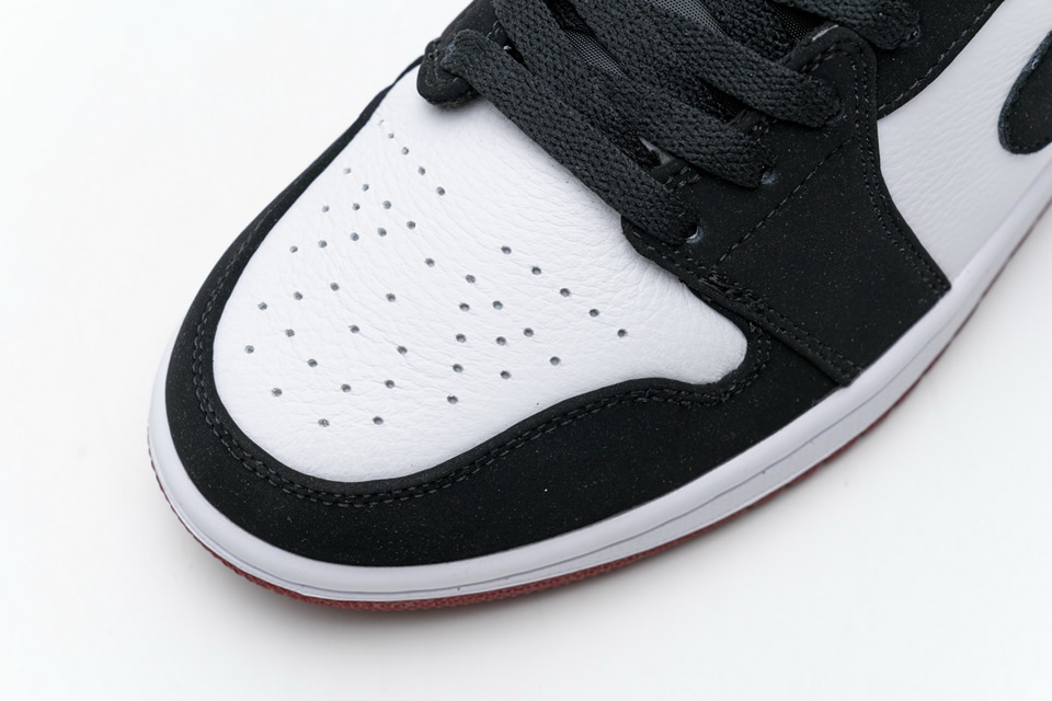 Nike Air Jordan 1 Low Black Toe 553558 116 18 - www.kickbulk.org