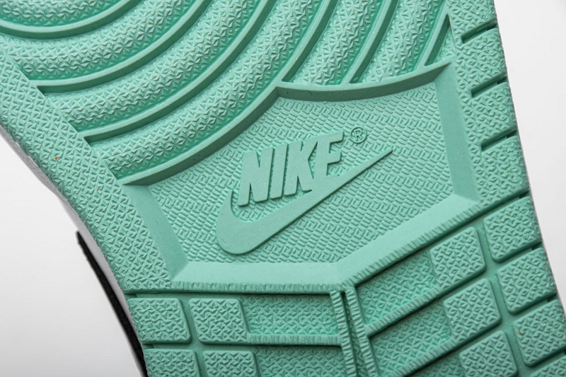 Nike Air Jordan 1 Low Emerald Toe 553558 117 15 - www.kickbulk.org