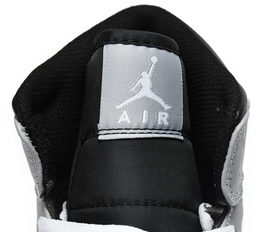 Air Jordan 1 Mid Light Smoke Grey 2021 554724 078 9 - www.kickbulk.org