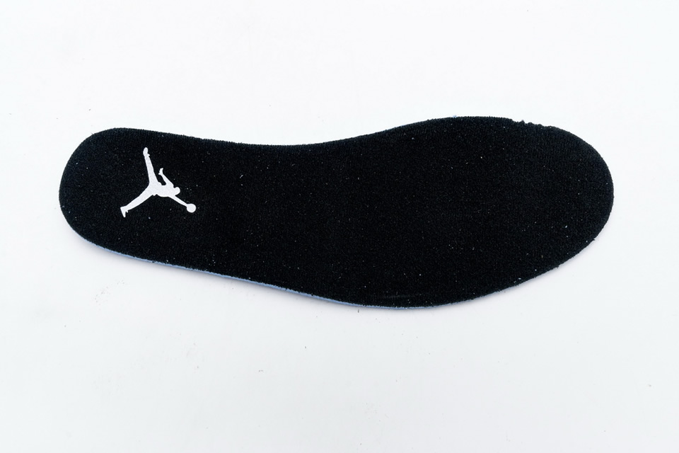 Nike Air Jordan 1 Mid Gold Patent Leather 852542 007 20 - www.kickbulk.org