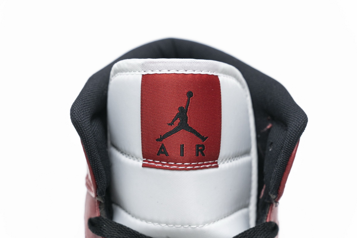 Nike Air Jordan 1 Mid Gs Chicago Black Toe 554725 069 23 - www.kickbulk.org