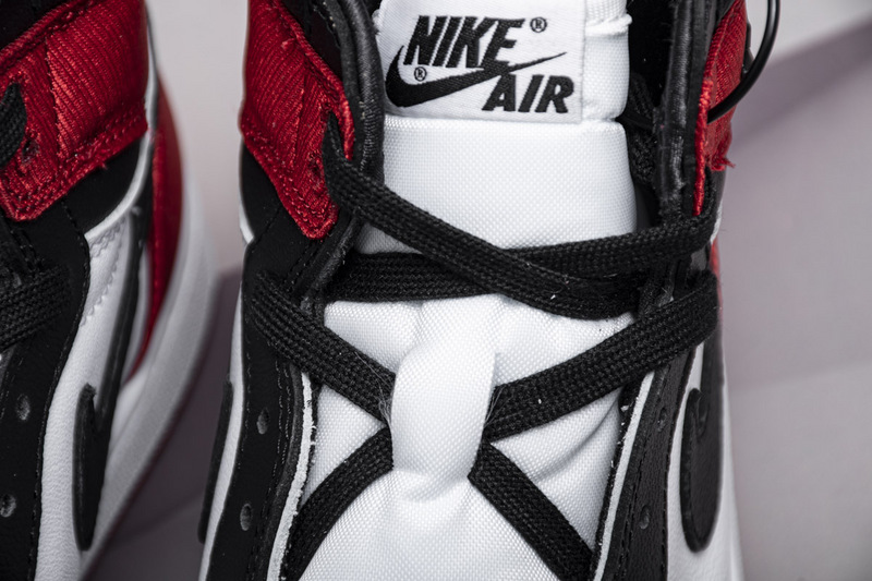 Nike Air Jordan 1 Wmns Retro High Satin Black Toe Cd0461 016 22 - www.kickbulk.org