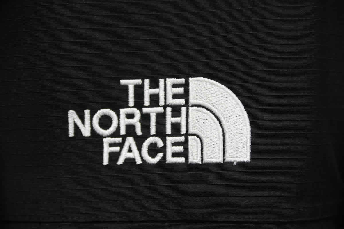 Supreme The North Face Outdoor Jacket 36 - www.kickbulk.org