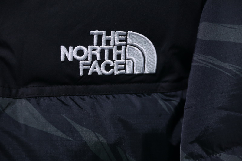 The North Face Zebra Logo Pattern Down Jacket 26 - www.kickbulk.org