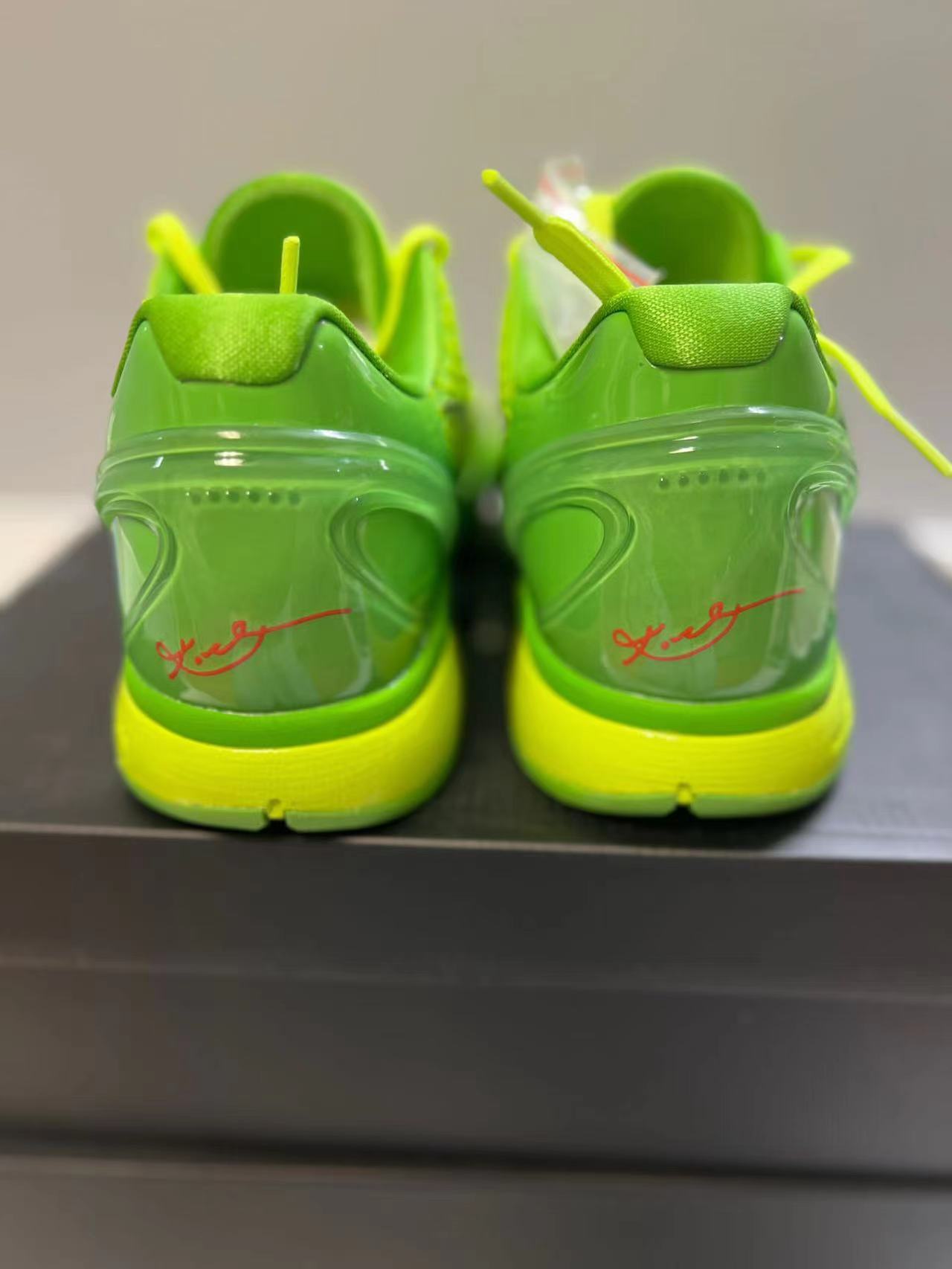 Nike pack ZOOM KOBE 6 PROTRO GRINCH CW2190 300 kickbulk sneaker reviews 4
