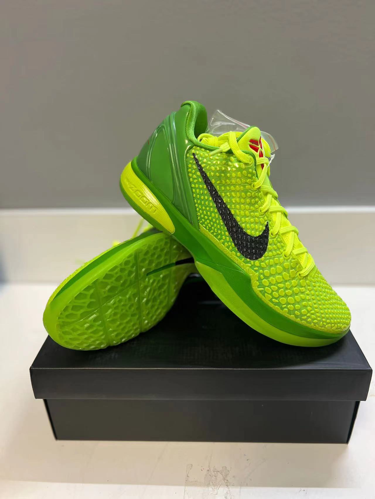 Nike pack ZOOM KOBE 6 PROTRO GRINCH CW2190 300 kickbulk sneaker reviews 7